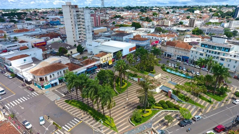 Ferramenta de Pesquisa do Mérito em Araguari MG