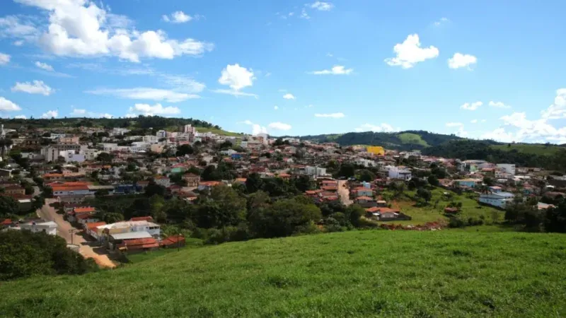 Ferramenta de Pesquisa do Mérito para Juruaia MG