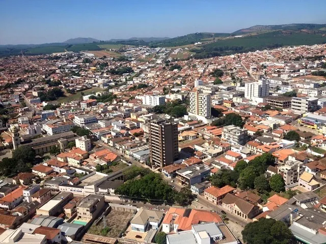 Ferramenta de Pesquisa do Mérito para Três Pontas MG