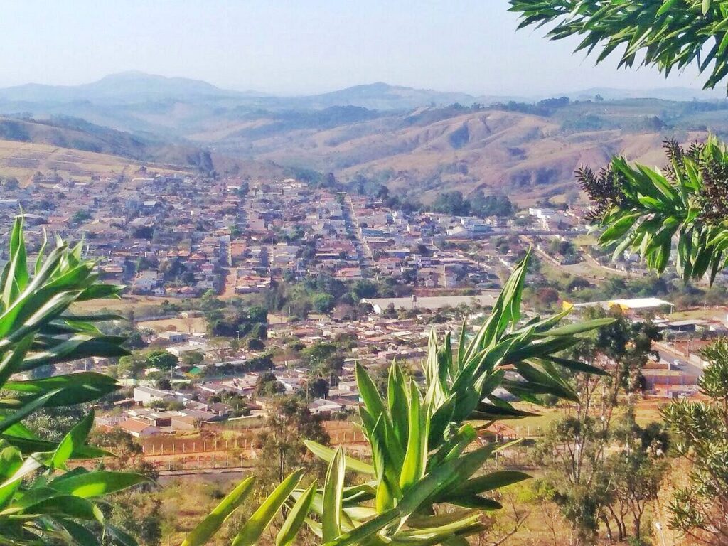 Ferramenta de Pesquisa do Mérito para Campos Altos MG