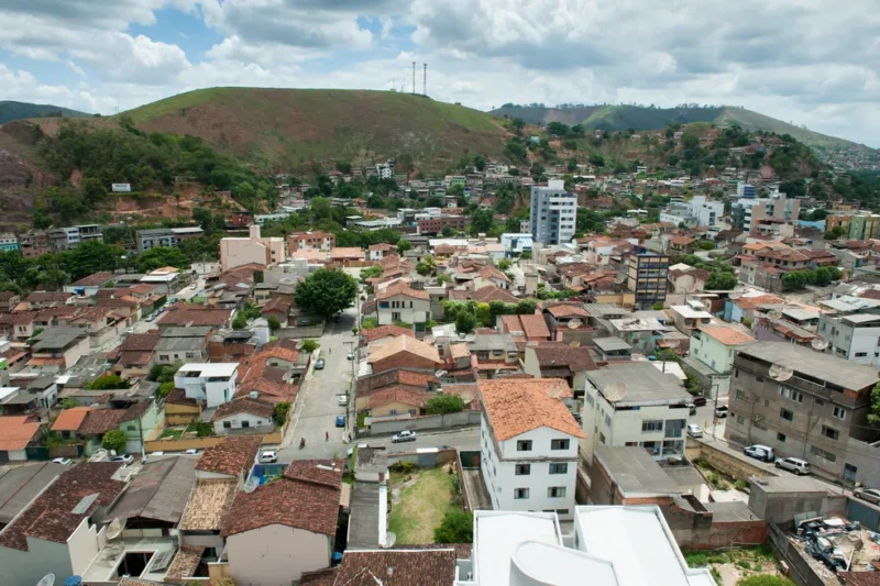 Ferramenta de Pesquisa do Mérito para Coronel Fabriciano MG