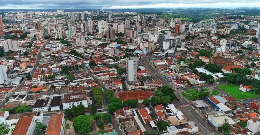Ferramenta de Votação do Mérito Lojista de Uberaba MG