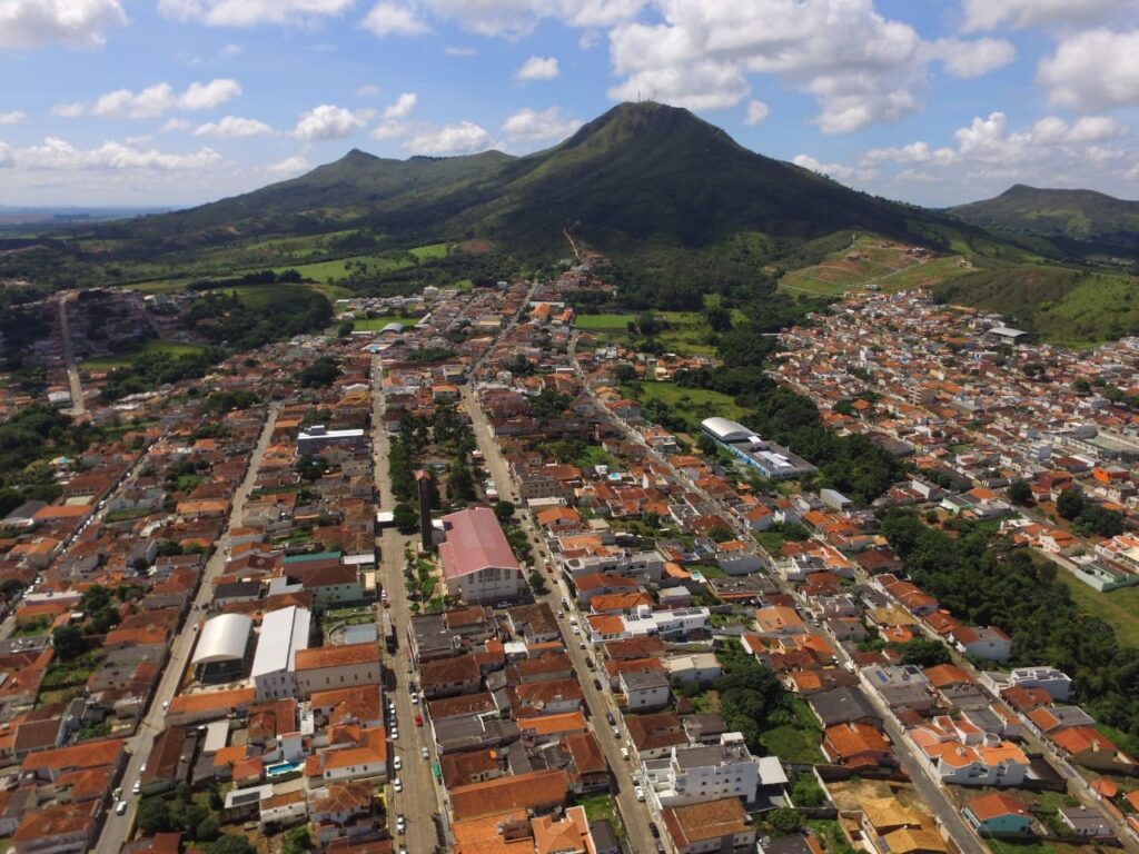 Plataforma do Mérito Lojista em Carmo do Rio Claro MG