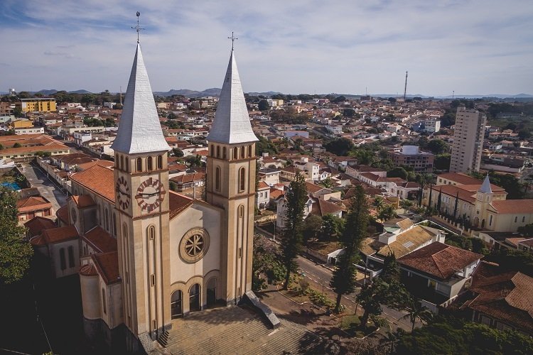Plataforma do Mérito Lojista em Guaxupé MG